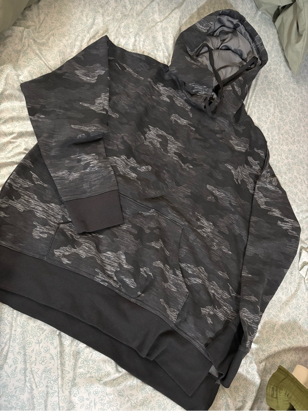 Athletic Works Women's Gray Black Marled Scoop Neck Sweater